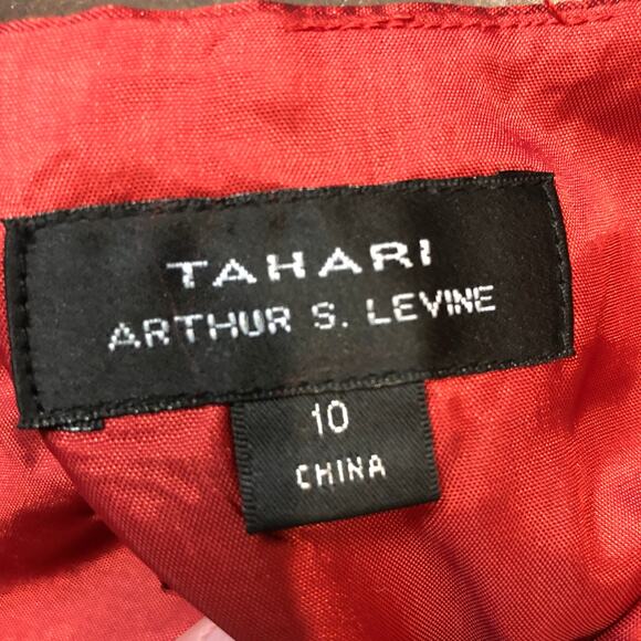 Tahari Red Sleeveless Ruffle Cocktail Dress Rosette 10 M Holiday Party Romantic - Picture 9 of 9